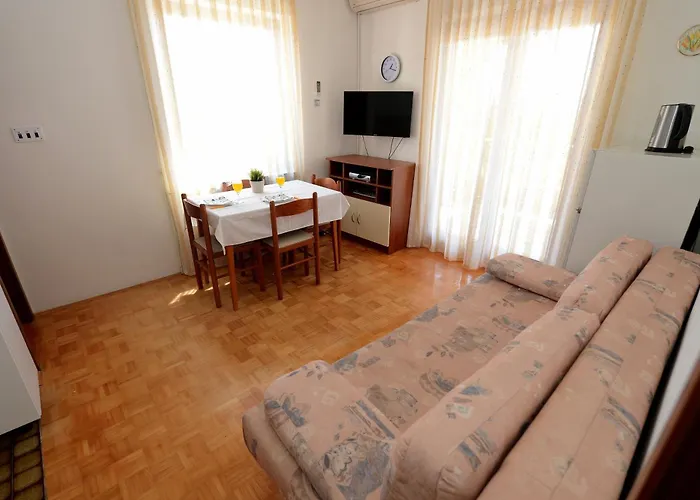 Apartamento With Parking Space - Diklo, - 15338 Zadar