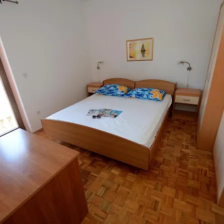 With Parking Space - Diklo, - 15338 Appartement Zadar