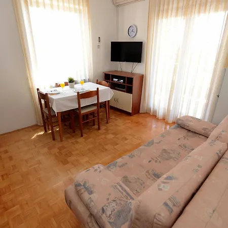 Appartement With Parking Space - Diklo, - 15338 Zadar